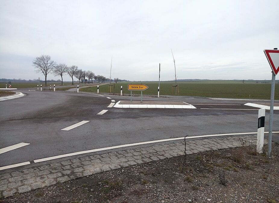 Kreisverkehr Apelnstedt Kreisverkehr Apelnstedt