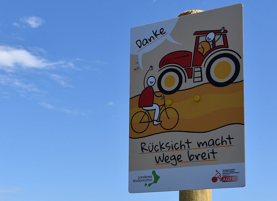 Hinweisschild Hinweisschild